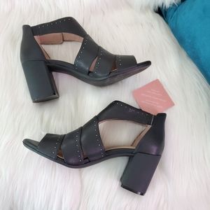 naturalizer gladiator sandals